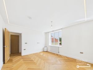 Living Room- click for photo gallery